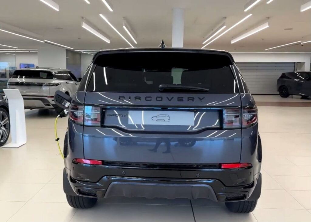 New Land Rover Discovery