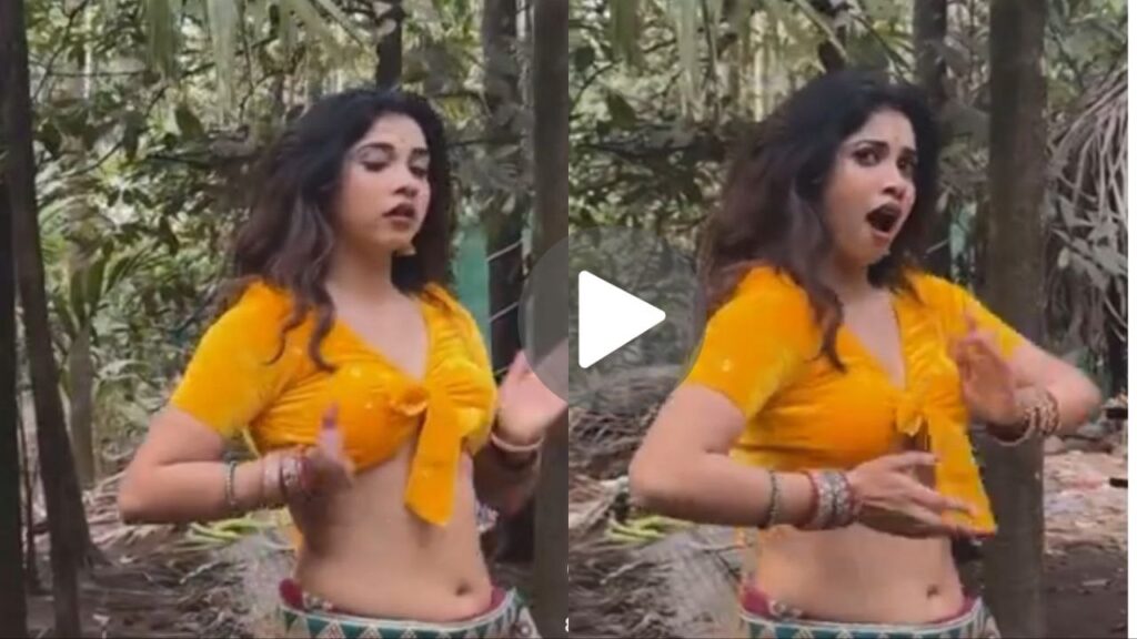 Desi Sexy Bhabhi Hot Video